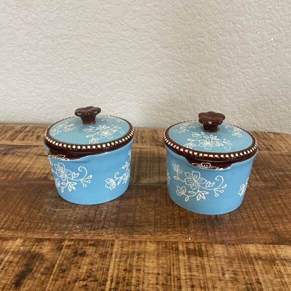 Set of 2 Temp-tations by Tara blue Floral Lace ramekins with lids 8oz Round - Picture 4 of 9